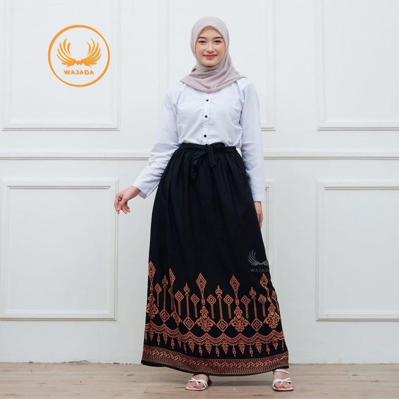 ROK SANTRIWATI ROK BATIK WANITA BAWAHAN WANITA ROK BAHAN RAYON ROK GOYOR Muslim Motif Hitam Panjang Bawahan Karet Katun 1