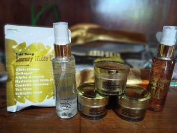 Product Review of Refli Moisturizer 10x Ceramide + red Algae 10ml - Moisturizer Infusion - Merawat Kulit Yang Rusak - Berjerawat - Bruntusan - Sensitive - Skincare Viral Ori from F**g 1