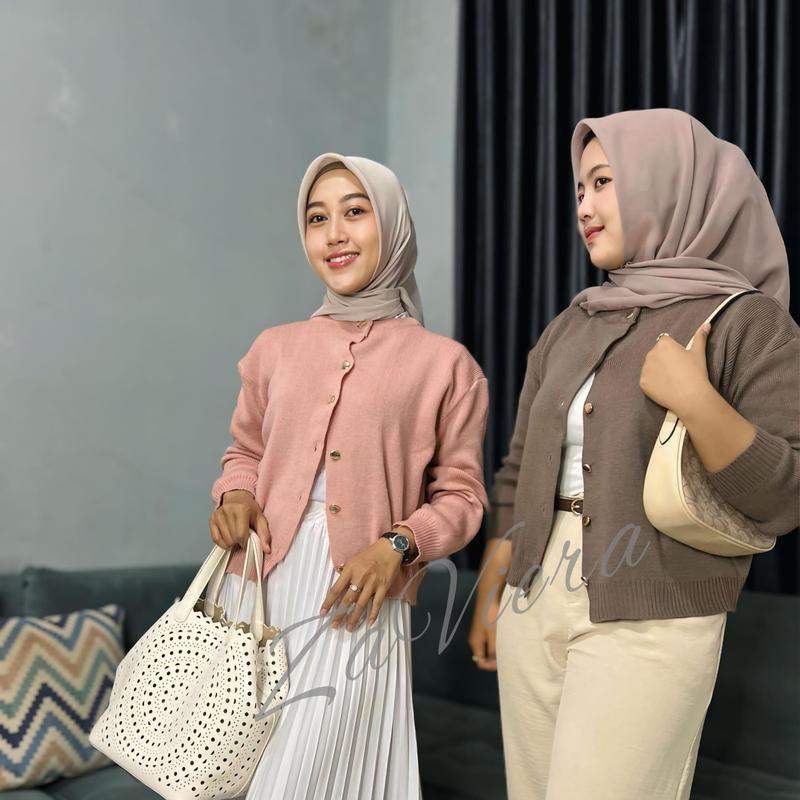 Clara Cardigan Rajut Polos Kancing Premium Women's Knitwear outfit 1