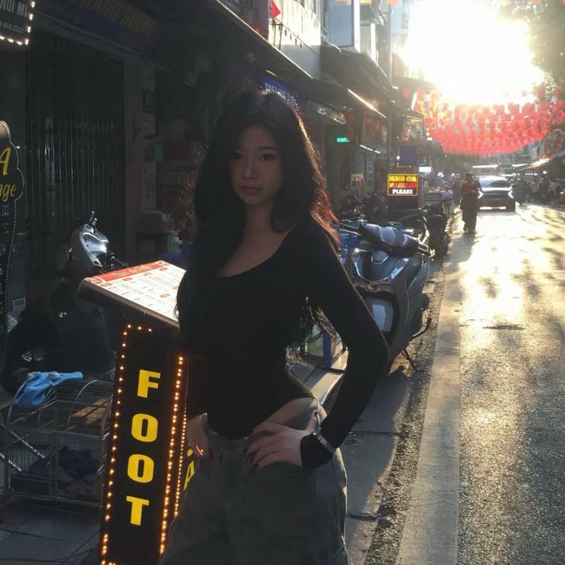 Áo bodysuit tay dài ôm fit body tôn dáng