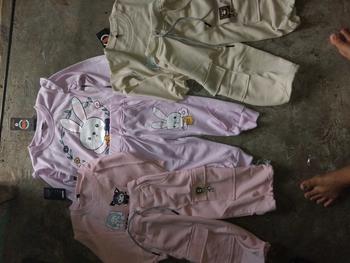 Product Review of Masyken Setelan Sweater Anak Perempuan Crop Top Usia 1-6 Tahun Bayi Parsel TPE Beige from 💙**🗯 1