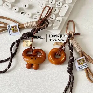 Gantungan Tas Fashion Terbaru | Gantungan Tas Lucu Kunci Tas Aksesoris Tas Wanita Kecil | Hook Tas Premium Gaya Ins Roti Pretzel
