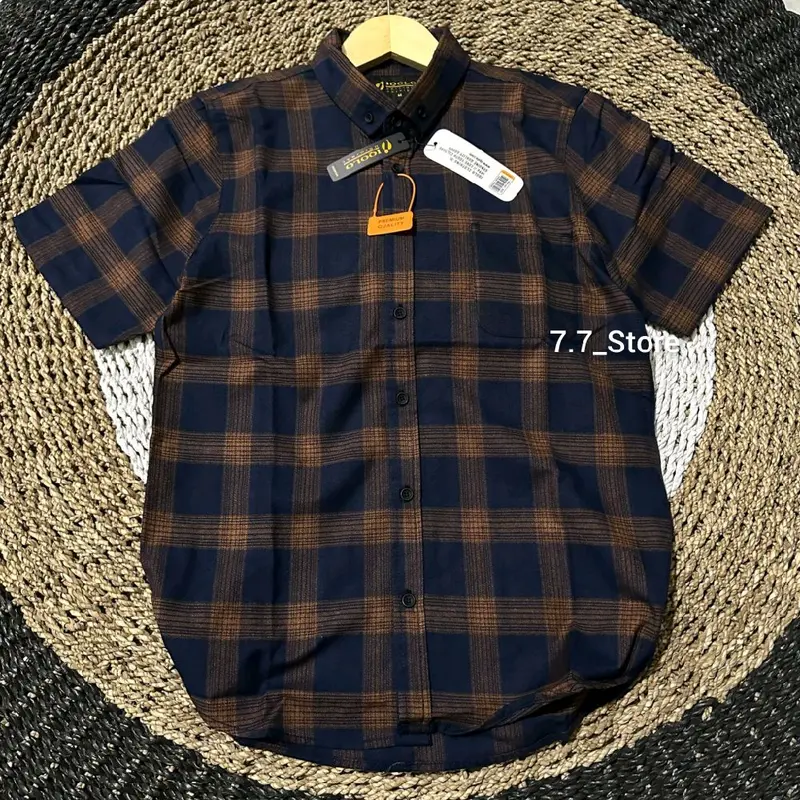 LENGAN PENDEK/KEMEJA BRIIL EIGHTY EIGHT Terlaris Kemeja Flanel Premium Quality Lagi Hits di cari Kemeja Distro Nyaman Kotak 3