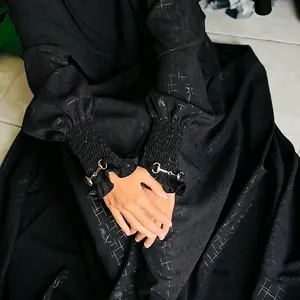 Abaya Azra Matt Forzaleta Embos - Pakaian Muslim Wanita Mewah