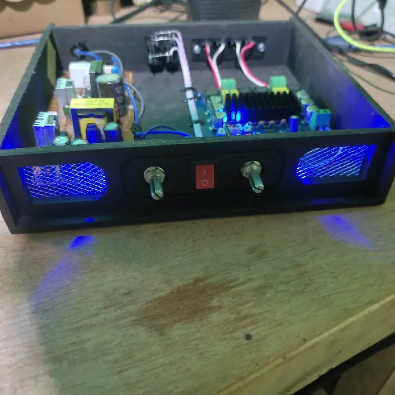 POWER_AMPLIFIER 2 CH CLASS D, 5A SMPS 3