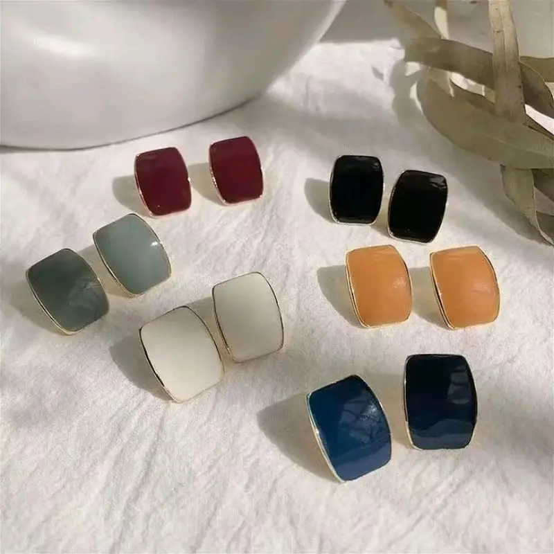 Mamoma - Anting Tusuk Elegant Simple Hijau Emerald Merah Maroon [Mika]