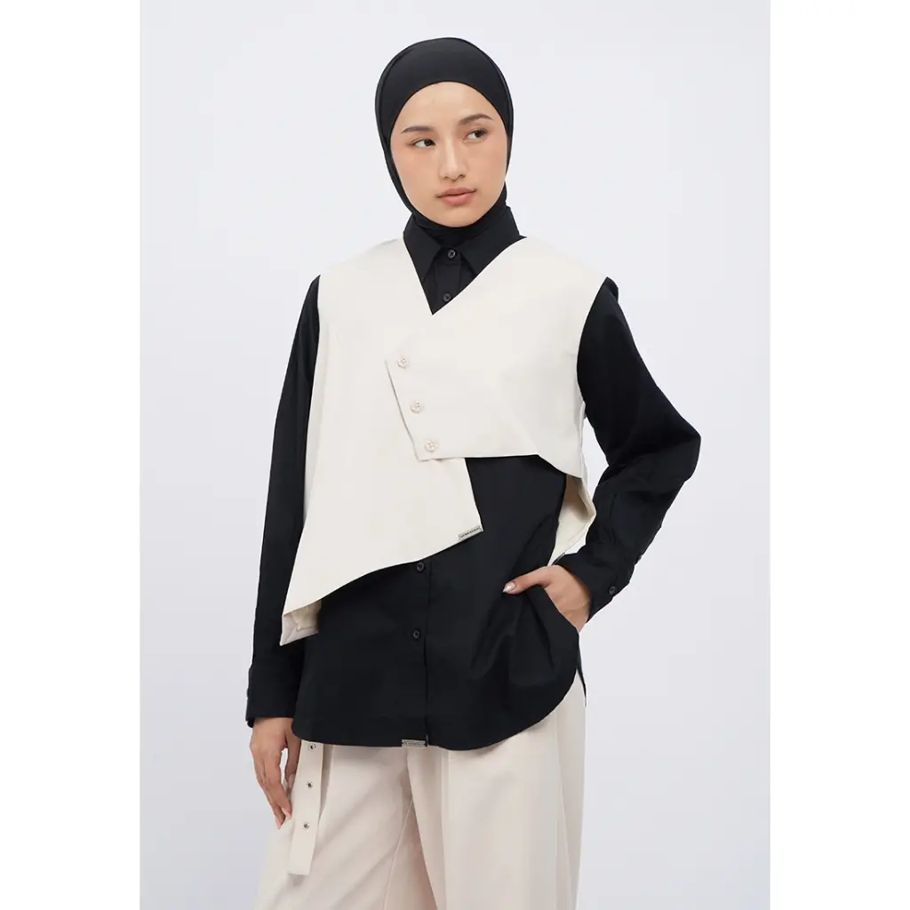 JENAHARA ISMERA ASYMETRICAL VEST 26I012