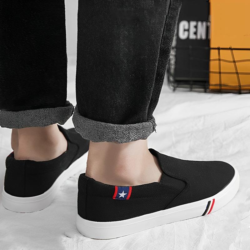 Keeping Sepatu Slip On Pria Original Sepatu Hitam Cowok Sneakers Slop Wakai Spatu Kasual KSC406 4
