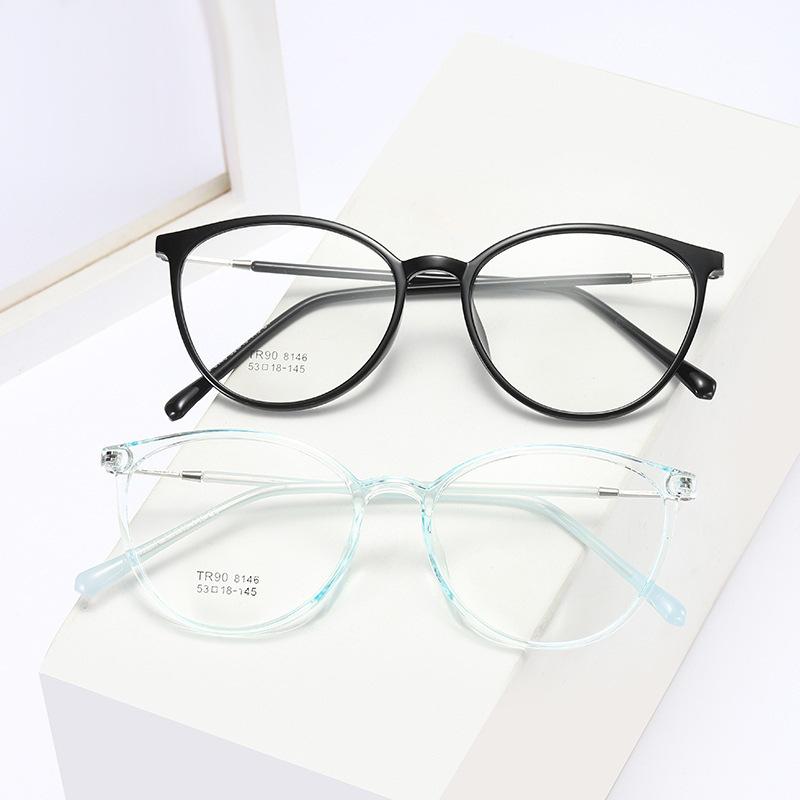 [ BELI 1 PCS KACAMATA MINUS GRATIS 1 PCS KACAMATA NORMAL RANDOM ] Kacamata Fashion Frame 8146 Lensa Photocromic Blueray Bluecromic Eyewear Glasses 1