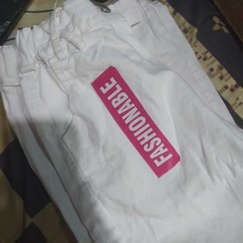 Product Review of POPPY BOYFRIEND JEANS KOREA STYLE fit karet Panjang Melar Korean White from o**♡ 0
