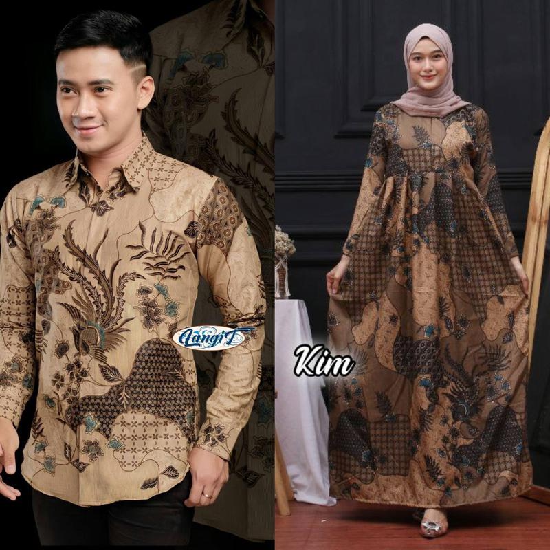Baju Batik Couple Modern - Sarimbit Batik Kondangan Kekinian - Couple Gamis Batik dan Kemeja Polyester Dewasa Katun Motif Muslim Panjang Pasangan Dress Keluarga Seragam Kombinasi 4