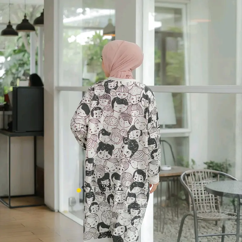 Kaos Tunik/Midie babyterry FRIENDS LD 128cm Panjang 105/110cm by rivera 5