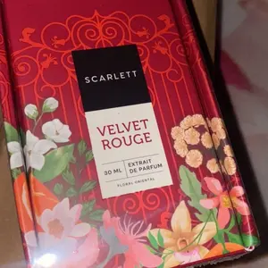 【PROMO】SCARLETT Eau De Parfum & Extrait De Parfum 30ml Wangi Tahan Lama - Unisex - Wangi  Mewah