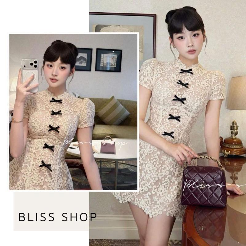Đầm Váy Ren Dáng Ngắn Cộc Tay Vai Bồng Mix Nơ Sang Chảnh Shop - V830