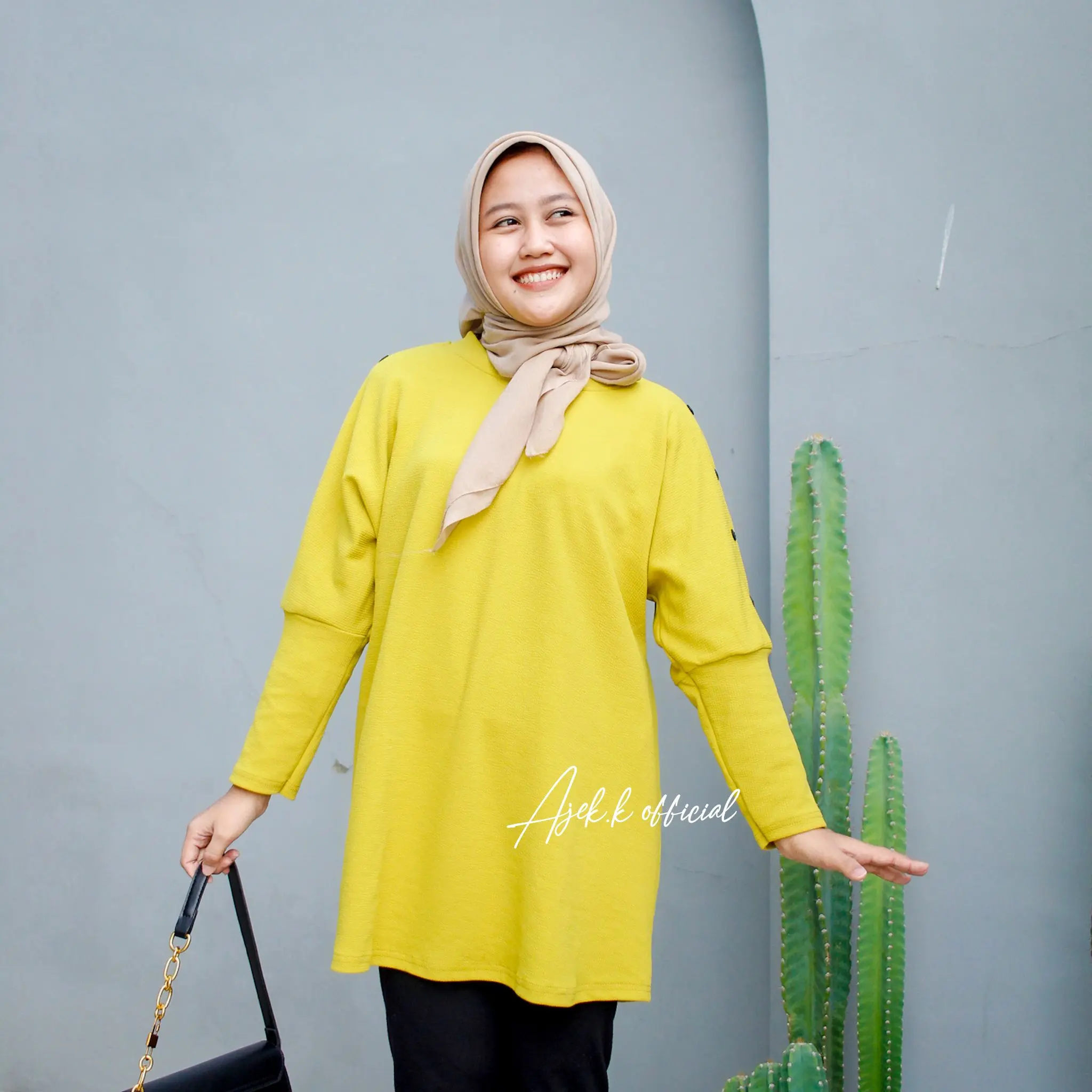 Selina Tunik Knit Nyaman Formal