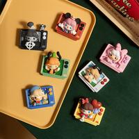 Gambar POP MART DIMOO WORLD × DISNEY Series - Fridge Magnet Blind Box - Single Box dari POP MART Official Shop Kab. Tangerang 4 Tokopedia