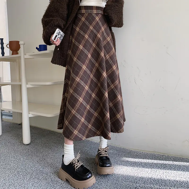 TINO TINO Rok Wanita Highwaist Flare Plaid Skirt Korean Style H1287 Rok Wanita Import Women Skirt Flanel Casual Kain Nyaman 2