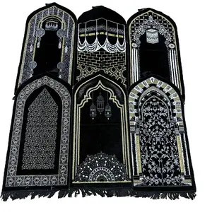 Sajadah Beludru Turki BW Black and White Ukuran Medium Gold Hitam Muslim Umroh Motif Haji