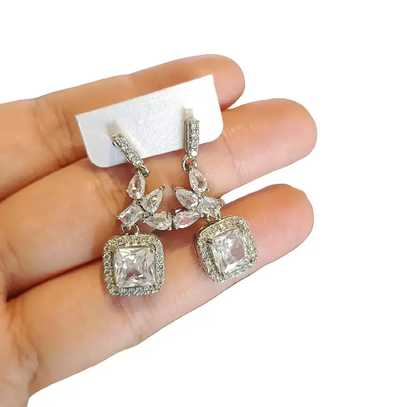 Anting Tusuk Titanium super mewah 0