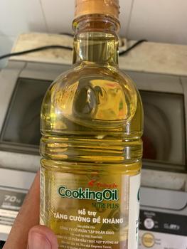 Product Review of [TA] Dầu Ăn Tường An CookingOil Nutri Plus Chai 1L  x 4 Chai TẶNG CookingOil Nutri Plus Chai 1L + TẶNG Bơ Thực Vật vị Nguyên Bản 80g from P**c L** 3