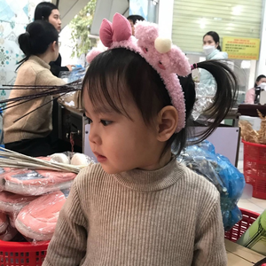 Đồ chơi giá rẻ - Tống Thạch