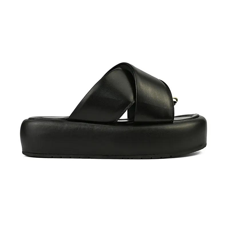 Sandália Feminina Zature Flatform Plataforma Tiras X Cruzada Acolchoadas Antiderrapante Enfeite Metalizado