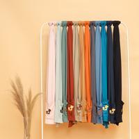 Gambar Mere et Moi Gendongan Cukin Modern Kaos Bambu Jarik Baby Wrap Bamboo Fabric Lembut Adem - STONE GREY dari Mere et Moi Kota Tangerang 4 Tokopedia