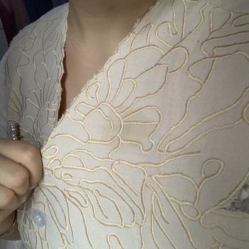 Product Review of Giony Vest Emboired By Kananum Bahan Linen Full Bordir from 𑁍**i 1