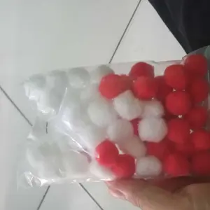 Pompom  warna size 2 cm & 2,5cm ( 25/50/100 pcs)