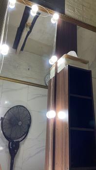 Product Review of FH K2 Lampu Meja Rias Dandan Kaca Va nity Cahaya Cermin ( 10 Bohlam ) from T**🔺 0