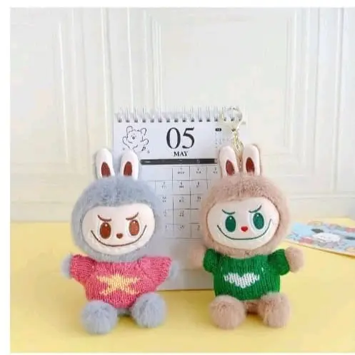 KEYCHAIN GANTUNGAN KUNCI / TAS LABUBU FULL BODY BAJU RAJUT BISA LEPAS PASANG 4