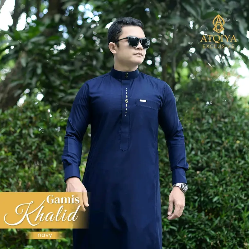 Gamis KHALID Atqiya Exclusive / Jubah PRIA DEWASA / Jubah laki-laki lengan panjang / Pria / Busana Muslim trendy kekinian / Slim / Slim Fit / Katun Toyobo / Terbaru / Thobe / Bordir 2