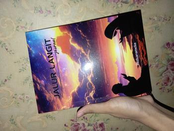 Product Review of Jalur langit journal by rizkaramelia from A**n 0