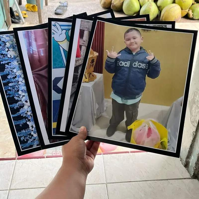 Foto 10R ukuran 25x 30cm  harga satuan