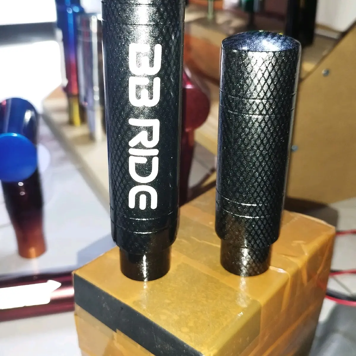 Shift knob persneling mobil variasi carbon Gear