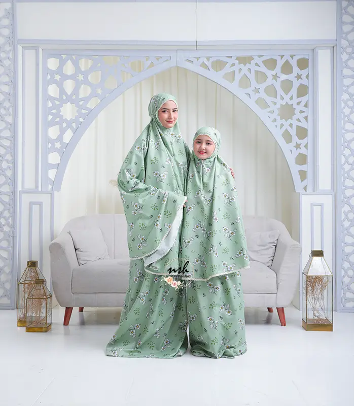 Mukena Traveling Couple Ibu & AnakTerbaru 2 in 1 Resleting Katun Mikro Motif 0