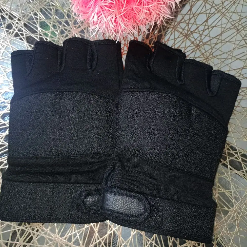 sarung tangan hitam untuk motor & olahraga