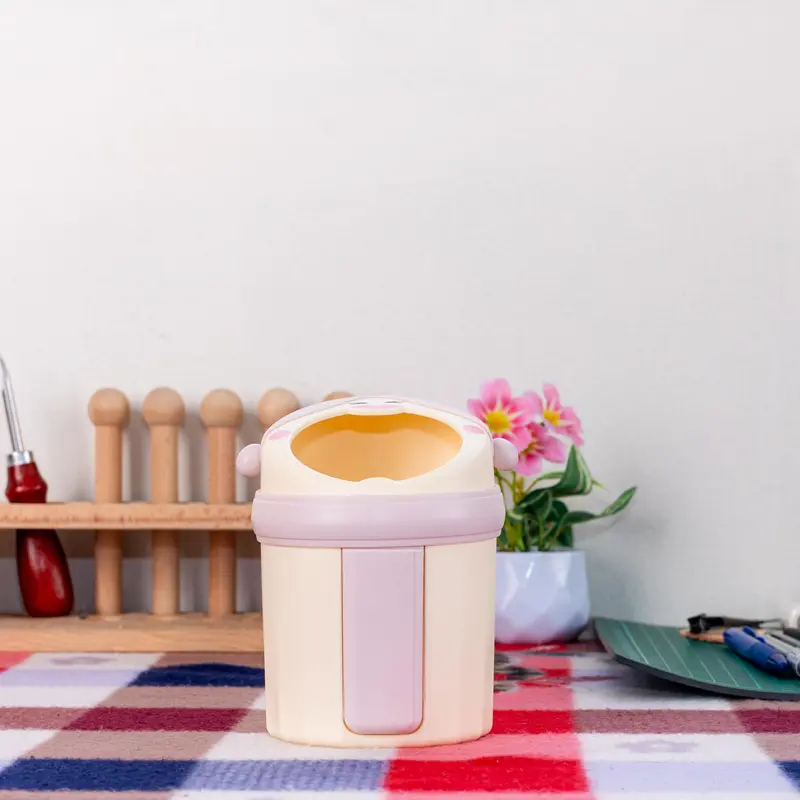 BOX KOTAK PENYIMPANAN ALAT TULIS LUCU SIMPLE 1
