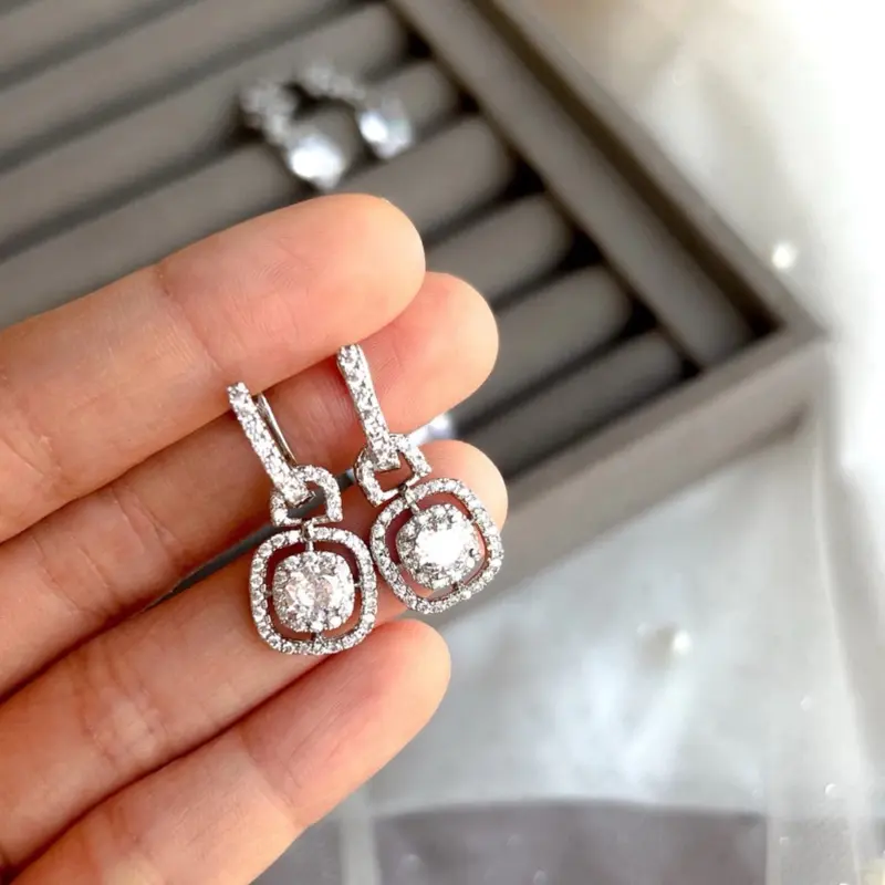 Anting Wanita Victoria Titanium Zircon Berbentuk Berlian - Aksesoris Earrings Diamond 3
