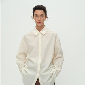 Tailored Wool-Cotton Shirt with Structured Fit