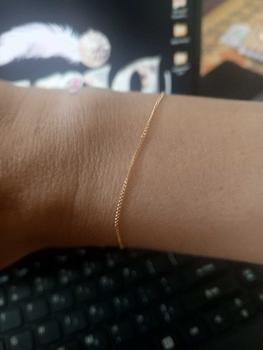 Product Review of 18K Cadena Dainty Bracelet from R**j 1