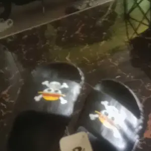 Sendal Slip-On Anak OP Hitam Putih Terbaru dan Termurah