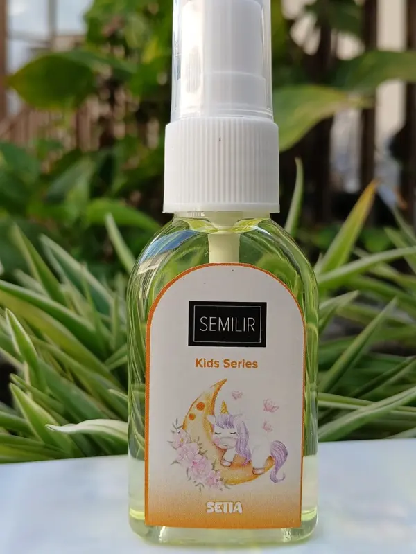 Parfum An@k Isi 5 Botol Dengan 5 Varian Aroma Yang Menyegargakan 5