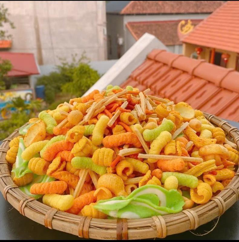 2KG Snack Tá Lả Mix Trên 15 Loại BimBim Snack Hot Hit Tặng 2 Túi Nước Oishi Ăn Vặt Mẹ Mun Food