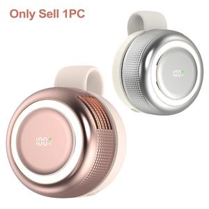 360度回転可能な個人用クリップファン、充電式（2000mAh）、ターボブレードで強風・低消費電力、ナイトライト（カラーと明るさの3段階）、デジタルディスプレイ、耐久性の高いシリコンクリップ、デスクトップ／ウエスト／リュック／衣類取り付け対応のミニファン、アウトドア向け