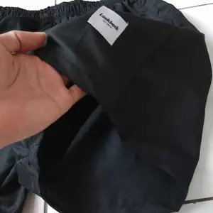 LOOKBACK Celana Boxer POLY Pria Wanita Celana Pendek