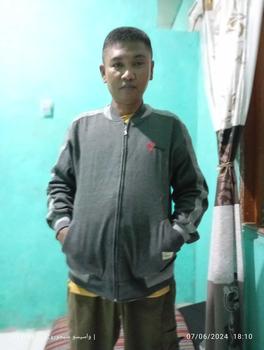 Product Review of Jaket Bomber Kerah Resleting Versity Premium / Sweater Zipper Krah Distro Pria Wanita Baseball Fleece Lembut Panjang from b**a b**k 2