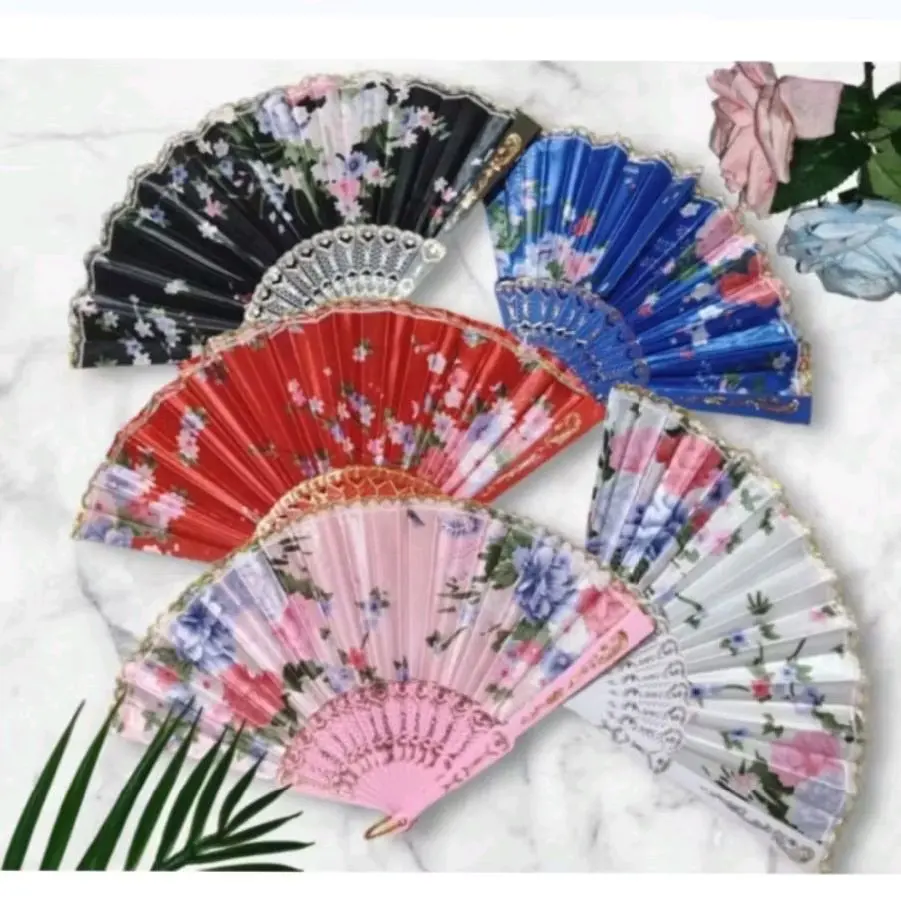 Kipas Tangan Lipat Kain Satin Glitter Gagang Tangkai Gelombang Tari Nari Cantik