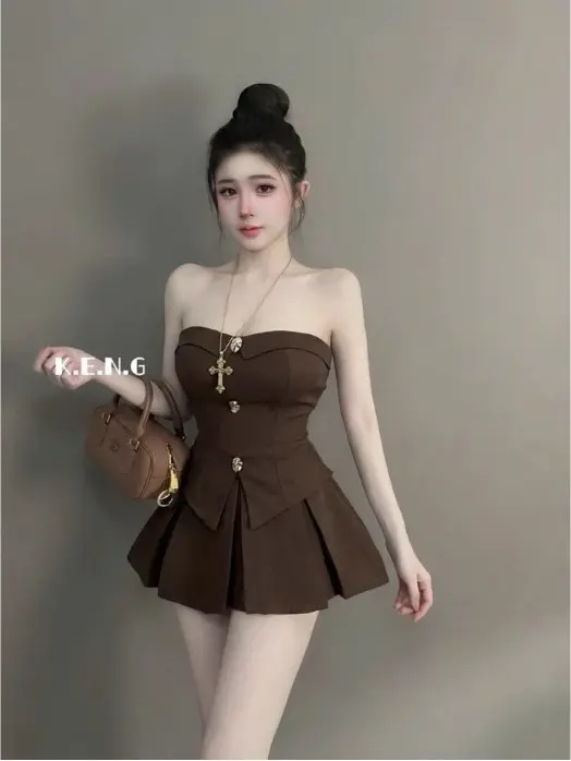 Set áo Kaki cúp ngực đính tang phối chân váy xoè xếp ly siêu đẹp | BigBuy360 - bigbuy360.vn Set áo Kaki cúp ngực đính tang phối chân váy xoè xếp ly siêu đẹp | BigBuy360 - bigbuy360.vn