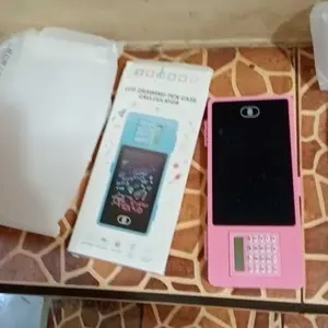 AB182 Drawing Box Kotak Pensil Dan Papan Coret Kreatif Anak Dengan Kalkulator Digital Pad Edukasi Tempat Pensil Gambar + Kalkulator